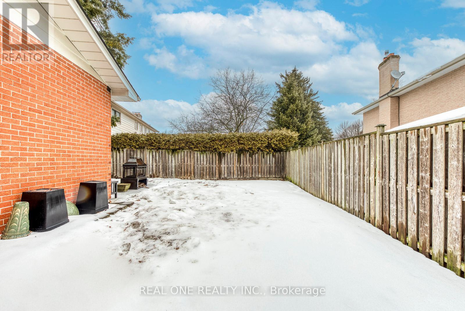 185 All Saints Crescent, Oakville, Ontario  L6J 5Y6 - Photo 49 - W12800830