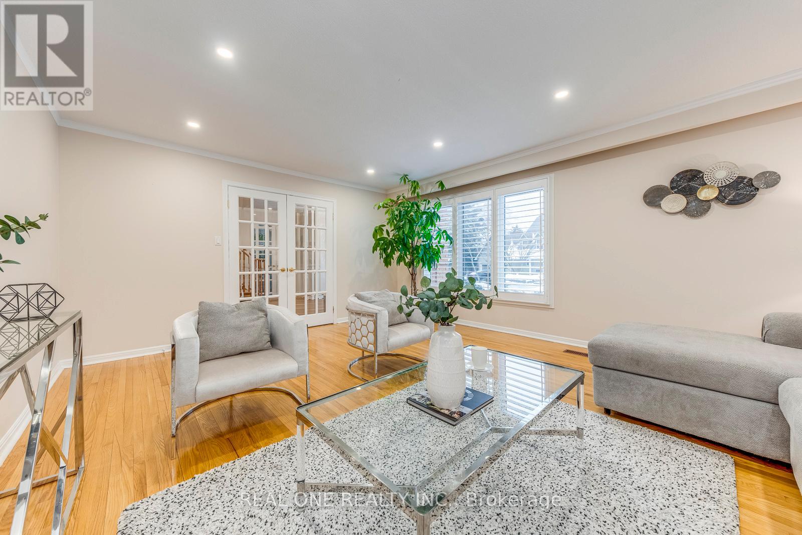 185 All Saints Crescent, Oakville, Ontario  L6J 5Y6 - Photo 8 - W12800830