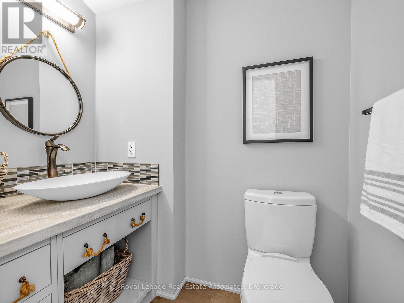 1510 Point O Woods Road, Mississauga, Ontario  L5G 2X7 - Photo 31 - W12800842