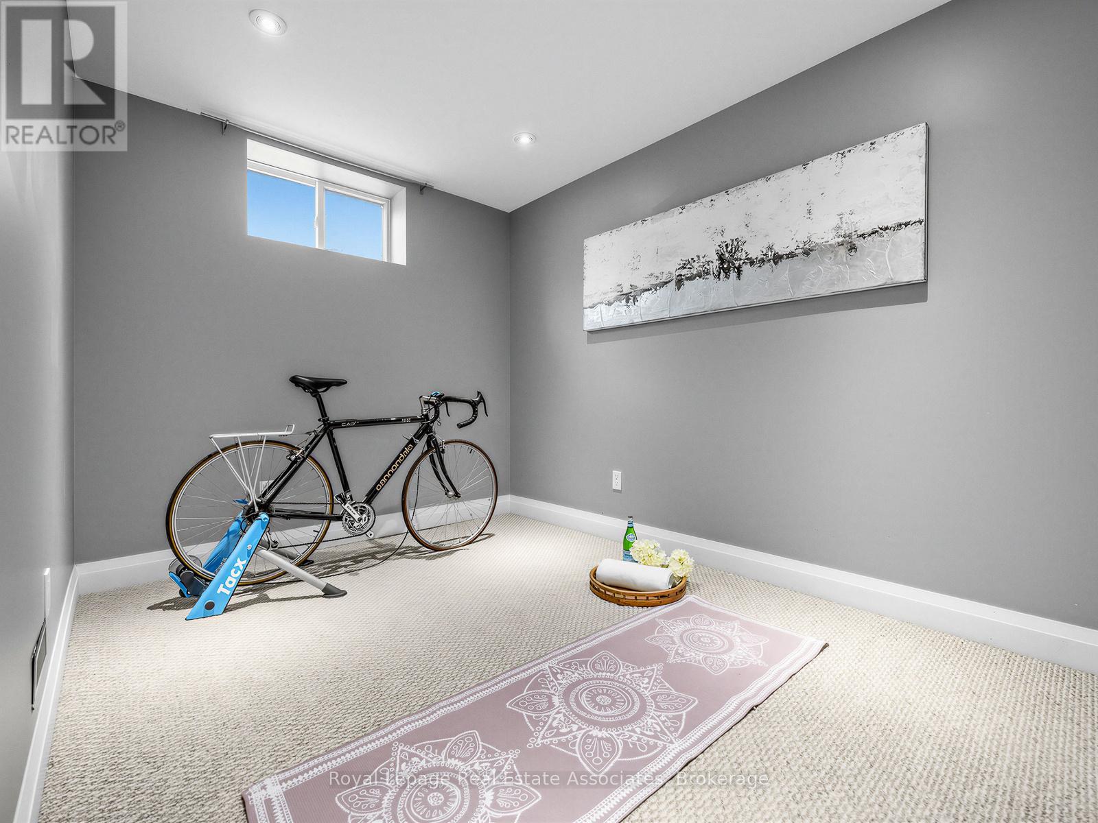 1510 Point O Woods Road, Mississauga, Ontario  L5G 2X7 - Photo 36 - W12800842