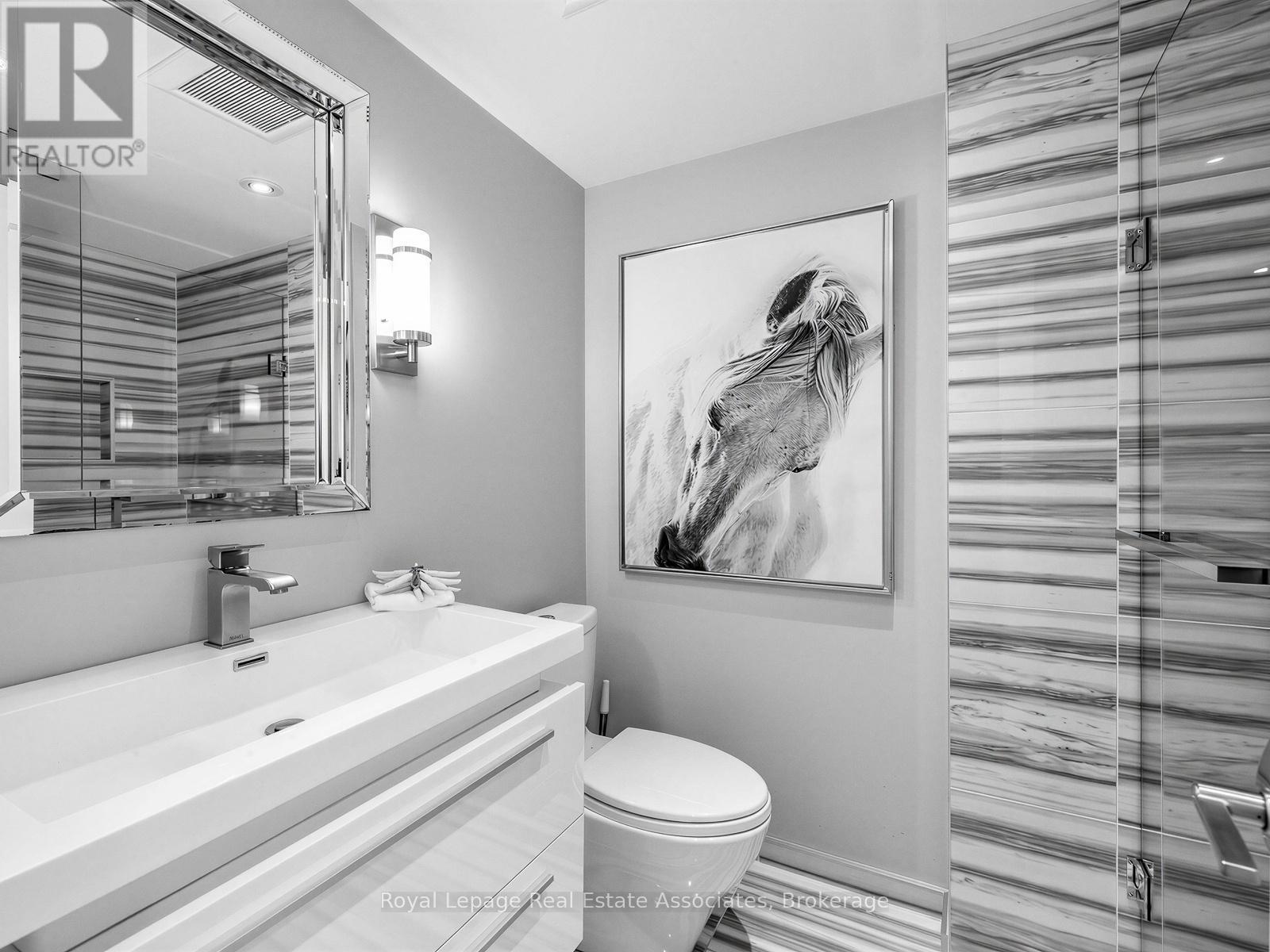 1510 Point O Woods Road, Mississauga, Ontario  L5G 2X7 - Photo 37 - W12800842