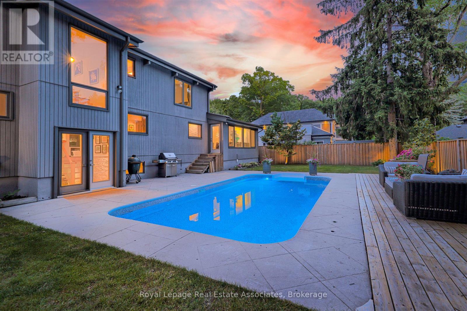 1510 Point O Woods Road, Mississauga, Ontario  L5G 2X7 - Photo 42 - W12800842