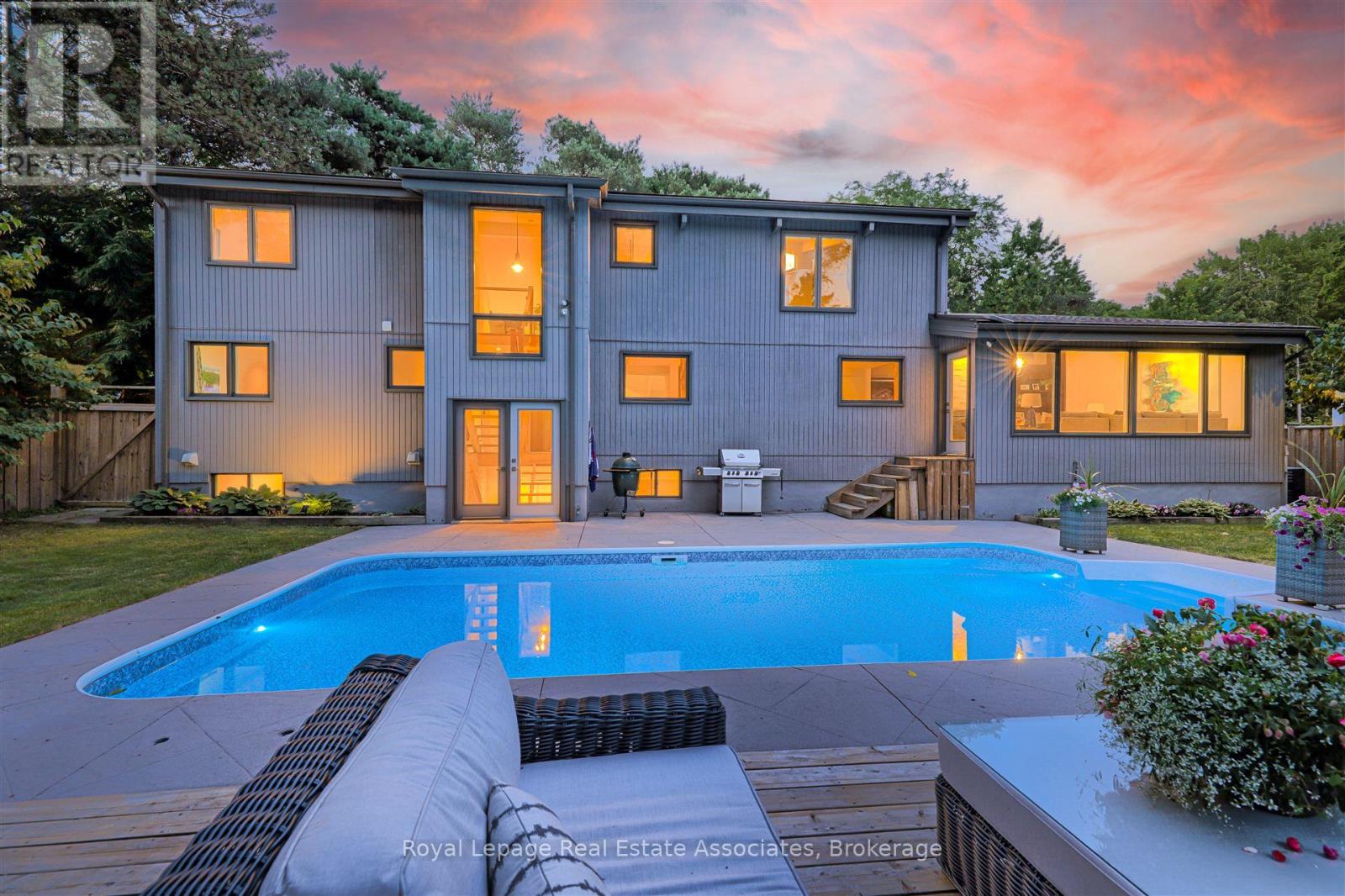 1510 Point O Woods Road, Mississauga, Ontario  L5G 2X7 - Photo 43 - W12800842