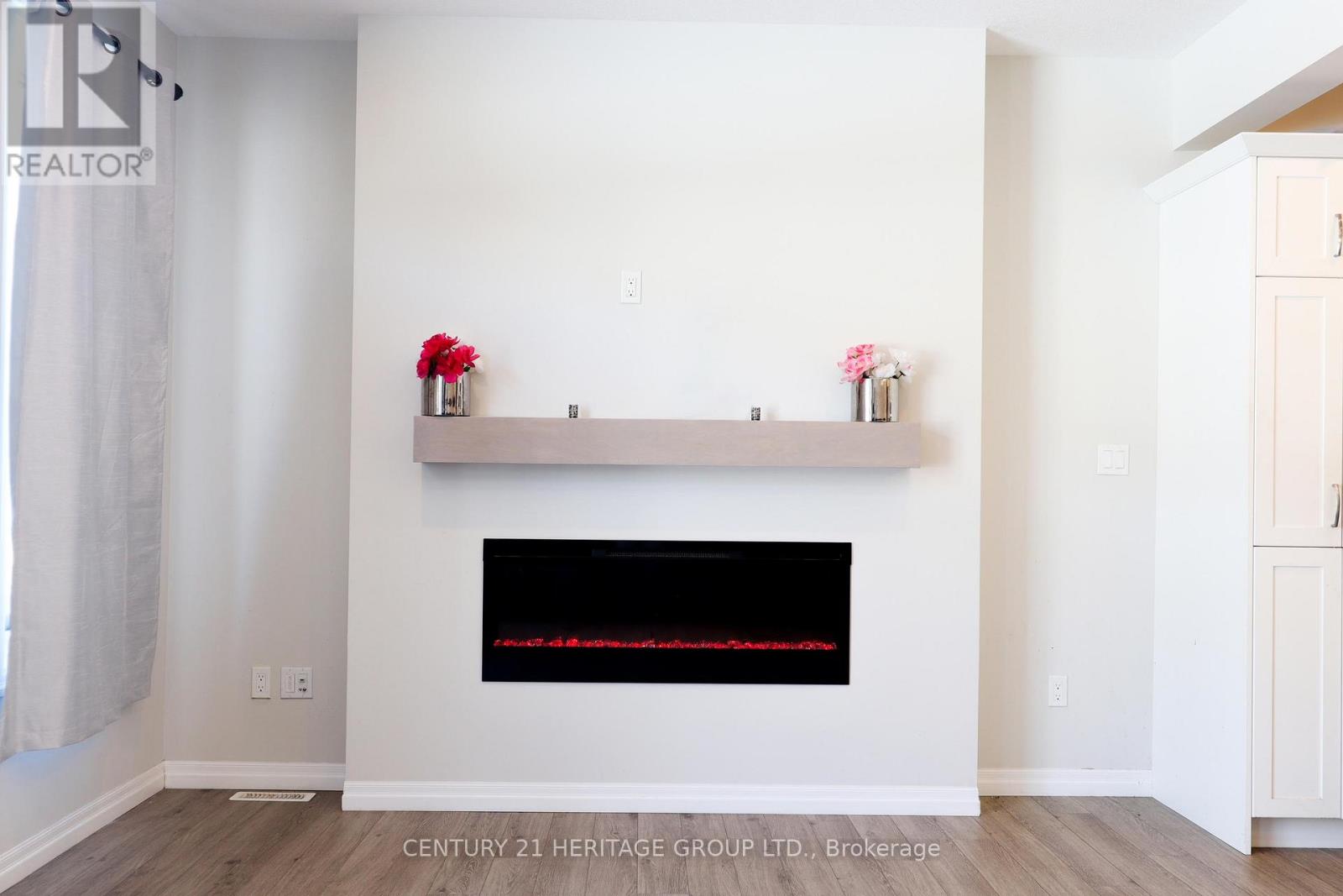 24 Keba Crescent, Tillsonburg, Ontario  N4G 0K6 - Photo 3 - X12794848