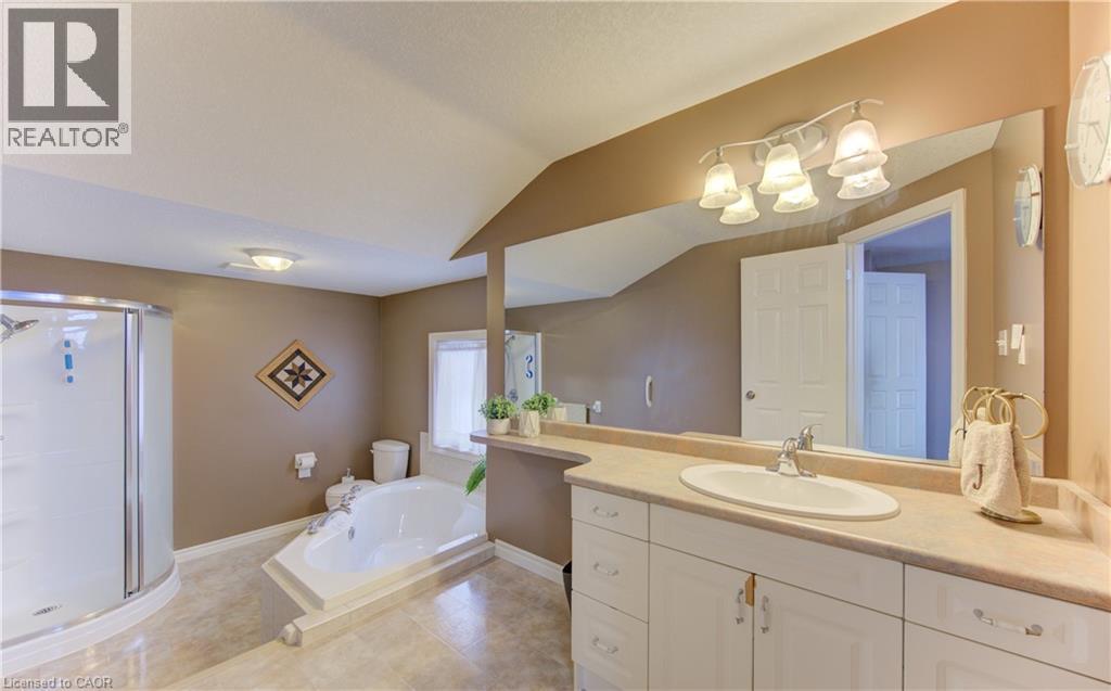 505 Sandbanks Crescent, Waterloo, Ontario  N2V 2J3 - Photo 32 - 40802574