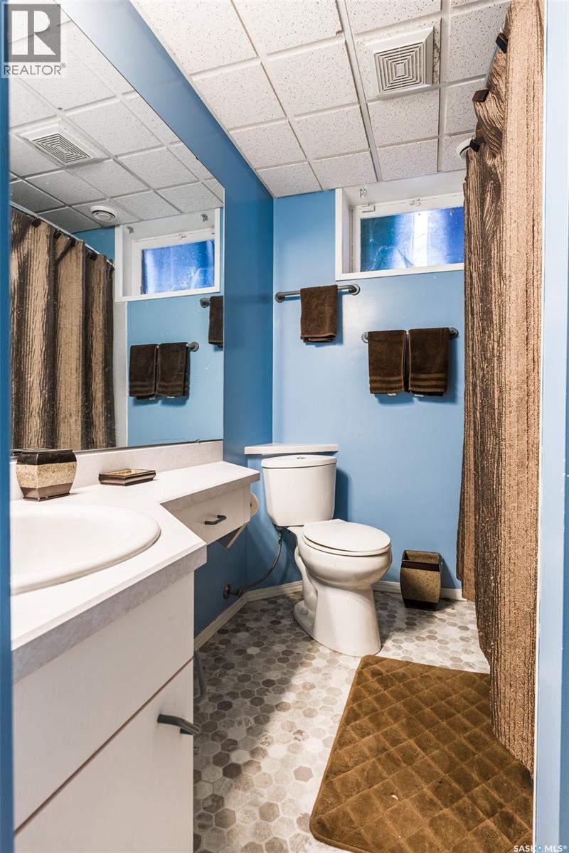 215 Needham Crescent, Saskatoon, Saskatchewan  S7M 4X3 - Photo 27 - SK028632