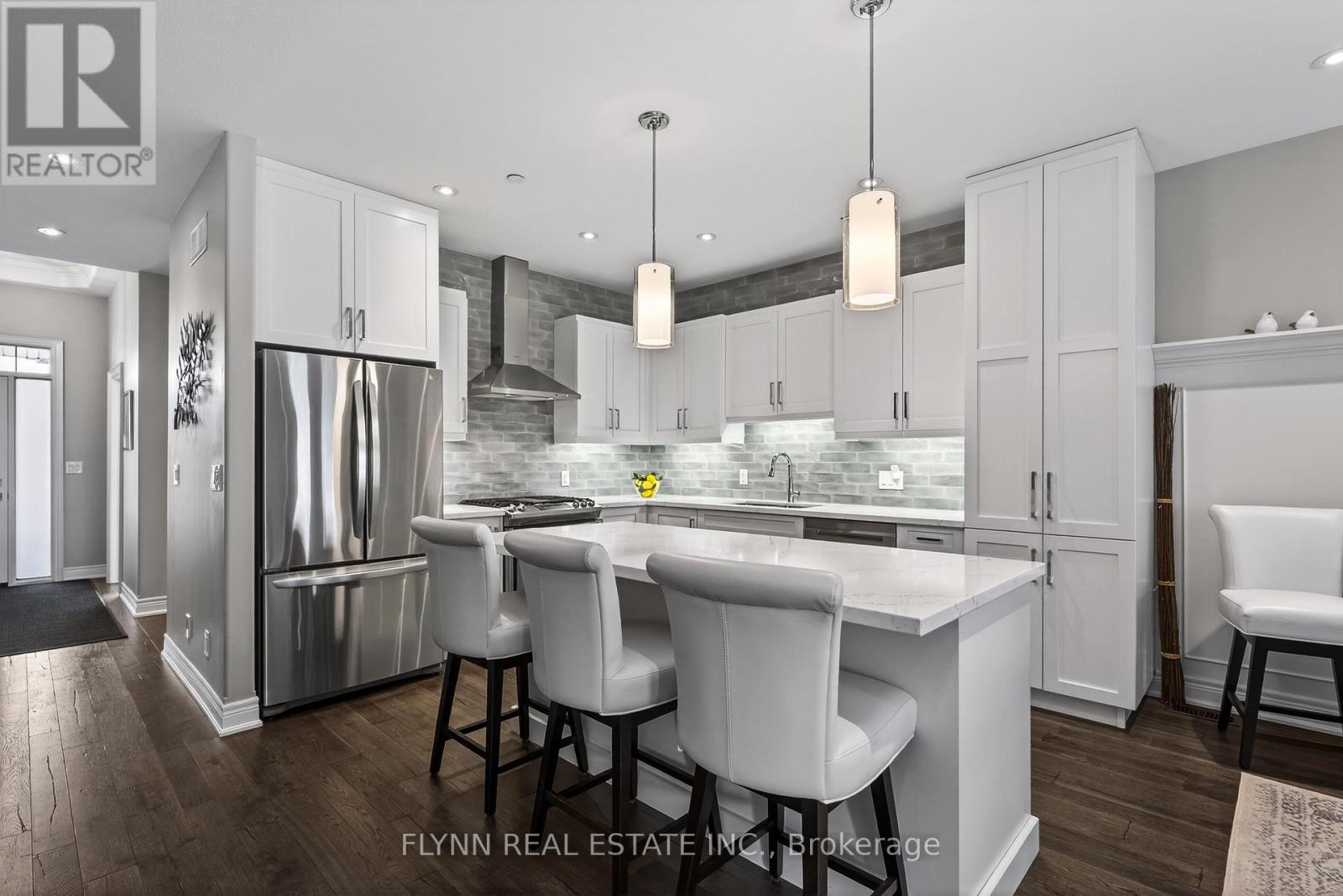 32 Ridgeview Crescent, Niagara-On-The-Lake, Ontario L0S 1J1 - Photo 12 - X12800762