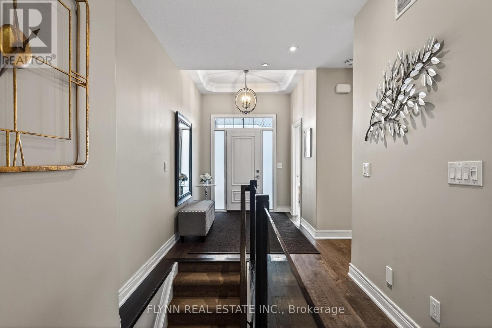 32 Ridgeview Crescent, Niagara-On-The-Lake, Ontario L0S 1J1 - Photo 4 - X12800762