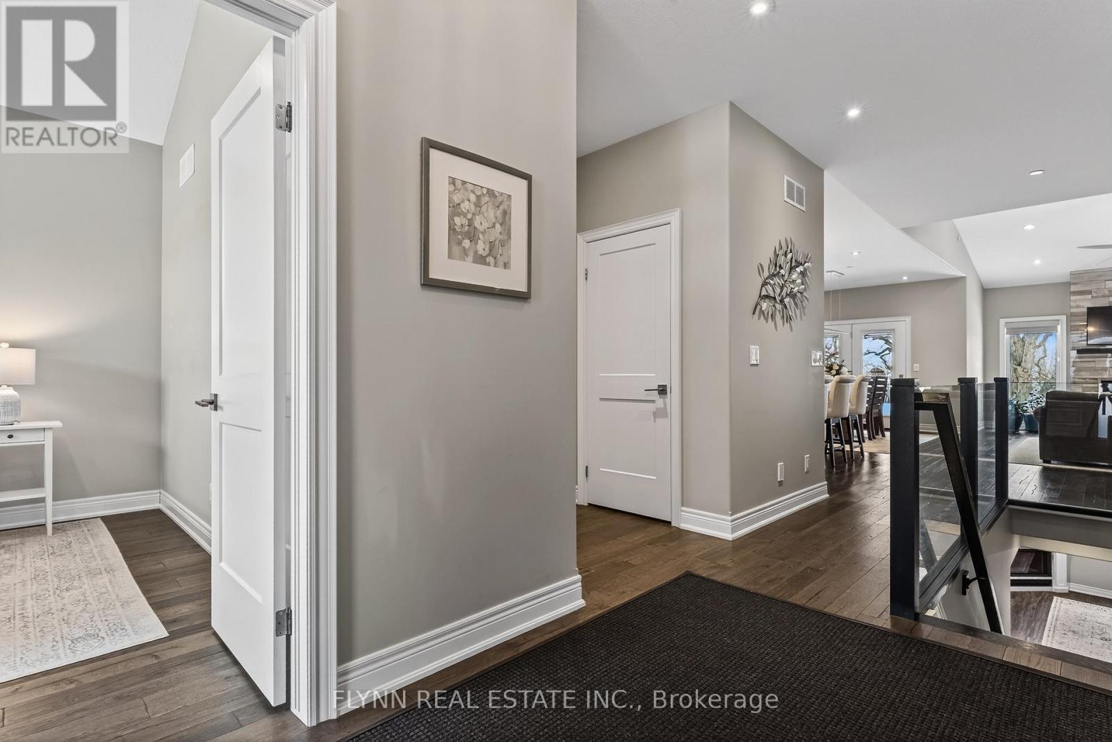 32 Ridgeview Crescent, Niagara-On-The-Lake, Ontario L0S 1J1 - Photo 6 - X12800762