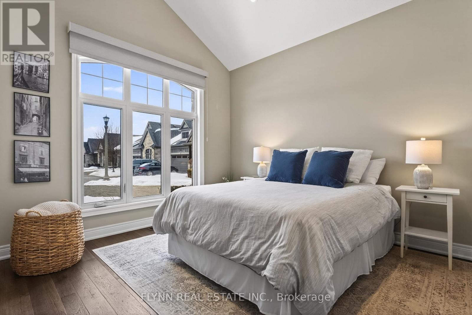 32 Ridgeview Crescent, Niagara-On-The-Lake, Ontario L0S 1J1 - Photo 7 - X12800762