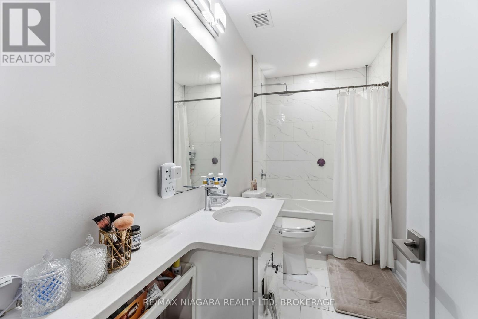 4 - 405 Merritt Street, St. Catharines, Ontario  L2P 1P5 - Photo 15 - X12800886