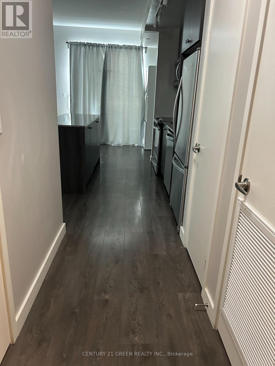 403 - 210 Sabina Drive, Oakville, Ontario  L6H 0W6 - Photo 12 - W12794814