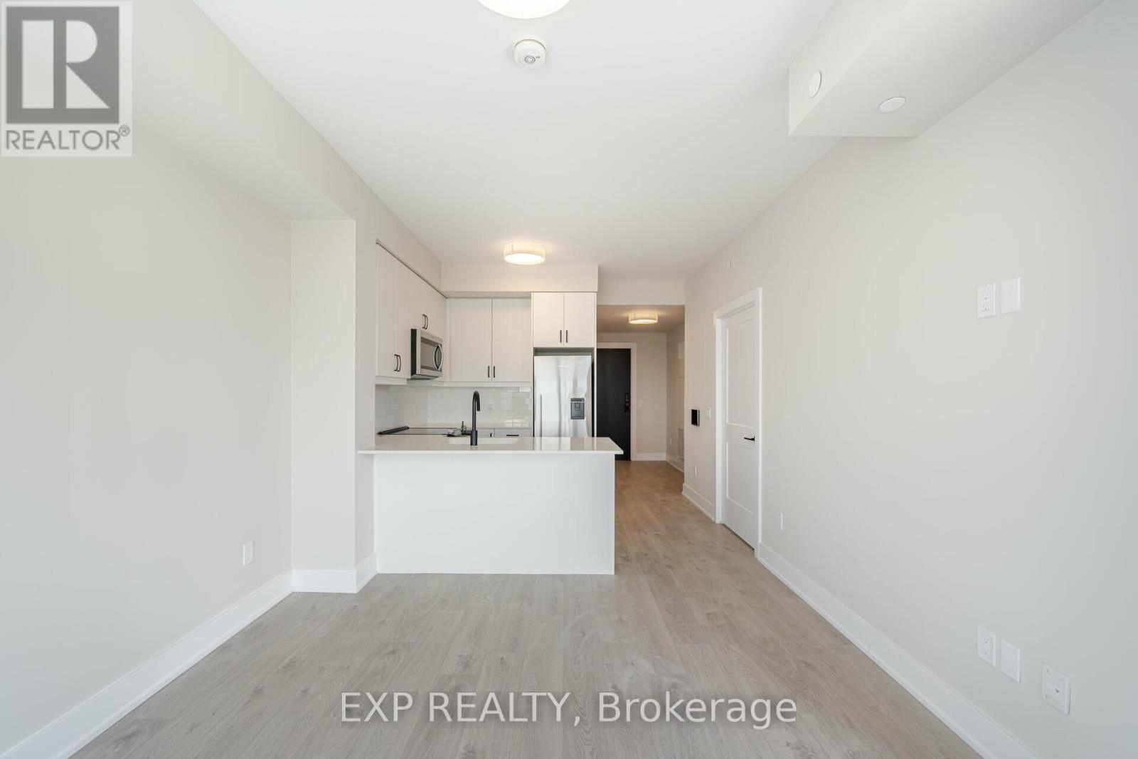 1109 - 3220 William Coltson Avenue, Oakville, Ontario  L6H 7C2 - Photo 8 - W12800828