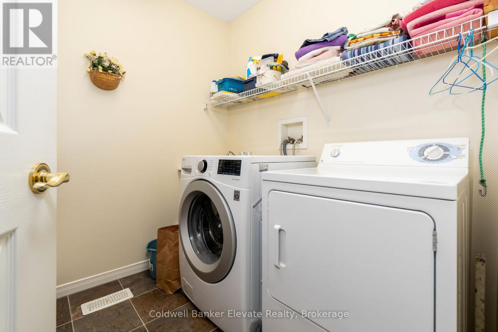 42 - 2705 Kingsway Drive, Kitchener, Ontario  N2C 2T2 - Photo 24 - X12797172