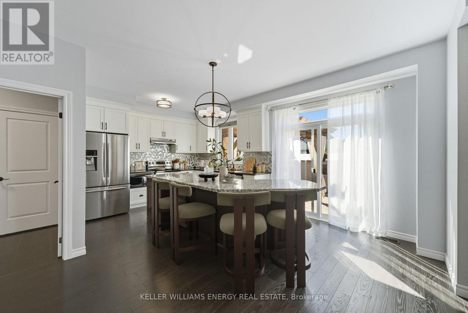 192 Varcoe Road, Clarington, Ontario  L1E 0J1 - Photo 3 - E12800990