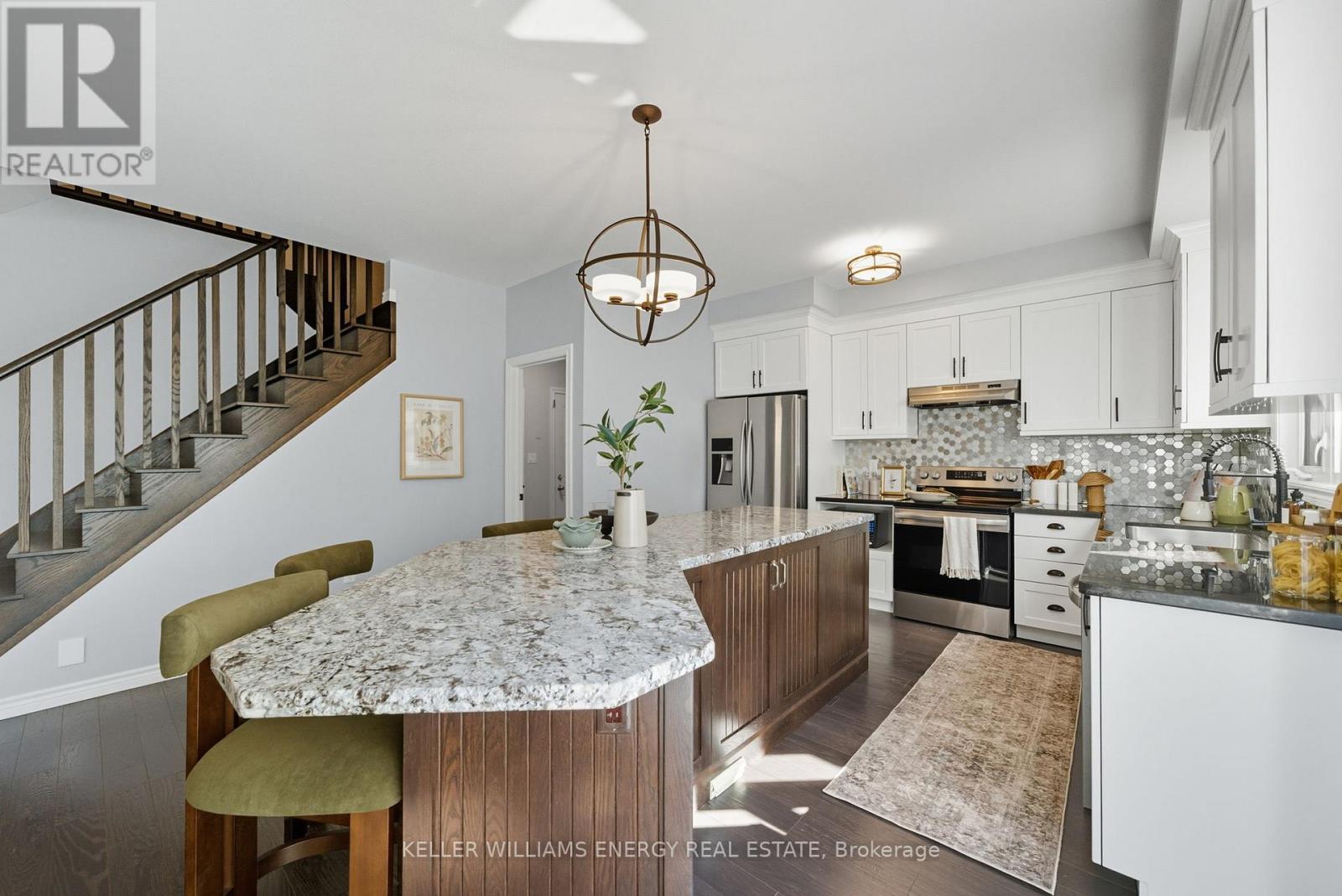 192 Varcoe Road, Clarington, Ontario  L1E 0J1 - Photo 4 - E12800990