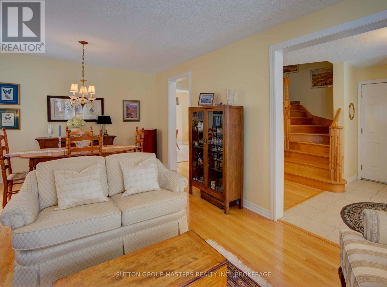 24 Glenora Drive, Loyalist (Bath), Ontario  K0H 1G0 - Photo 7 - X12800996