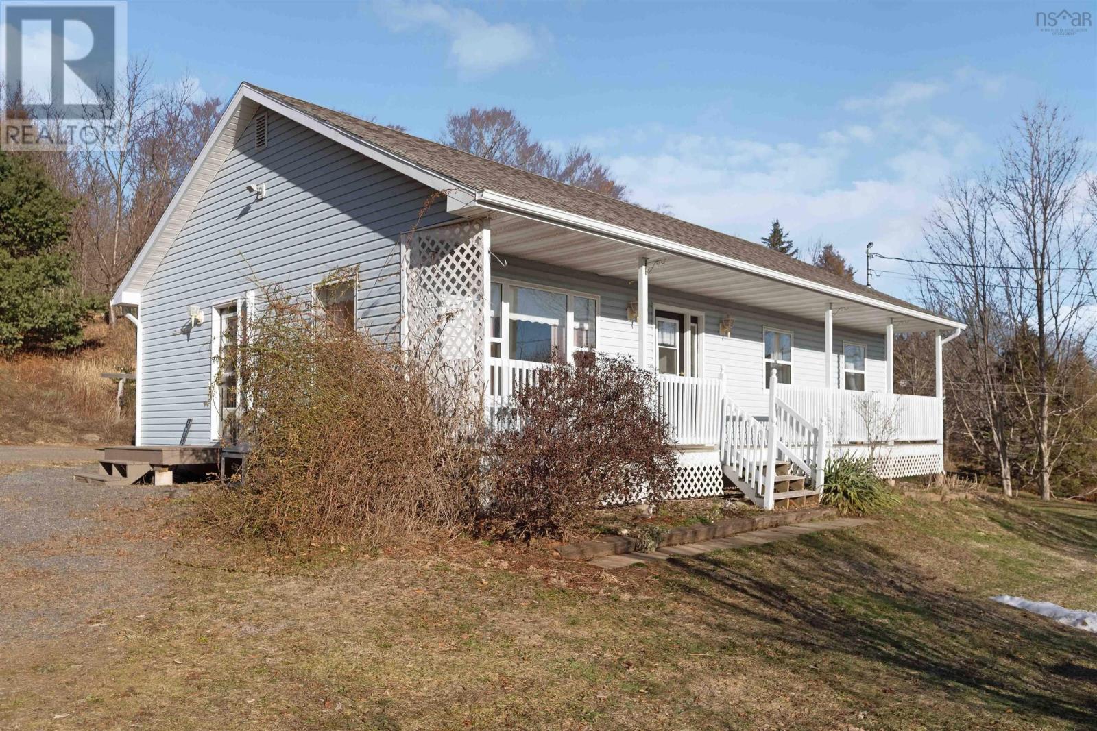 4395 Prospect Road, North Alton, Nova Scotia  B4N 3V8 - Photo 2 - 202529698