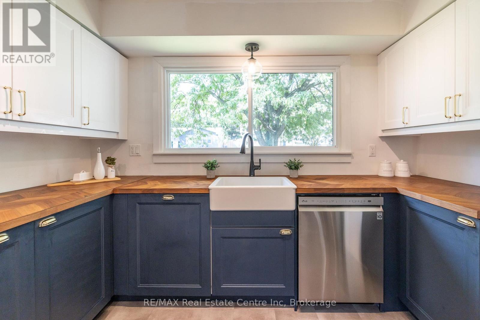 34 Woodridge Drive, Guelph, Ontario  N1H 7E2 - Photo 12 - X12800888