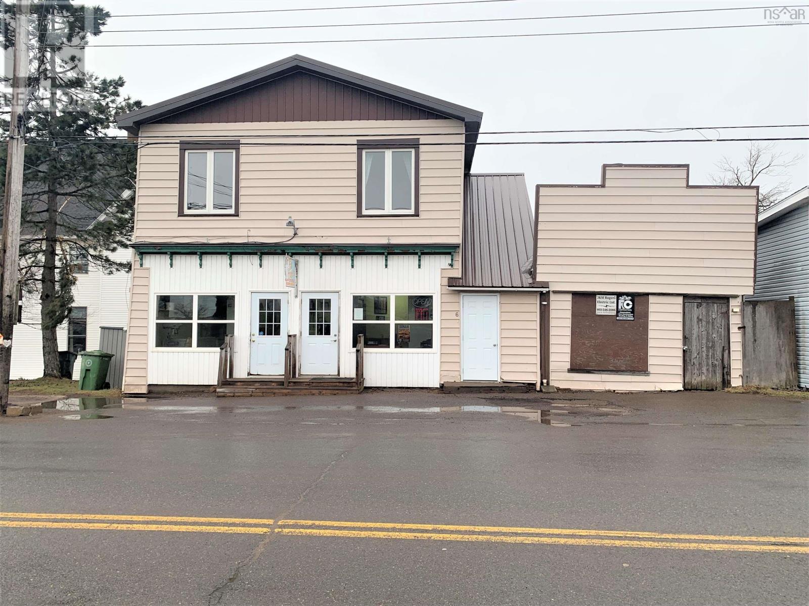 6 Junction Road, springhill, Nova Scotia