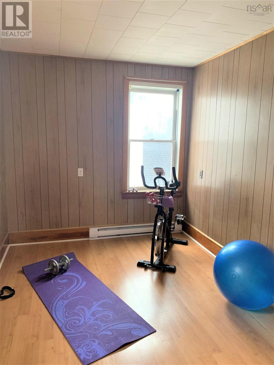 6 Junction Road, Springhill, Nova Scotia  B0M 1X0 - Photo 10 - 202603016