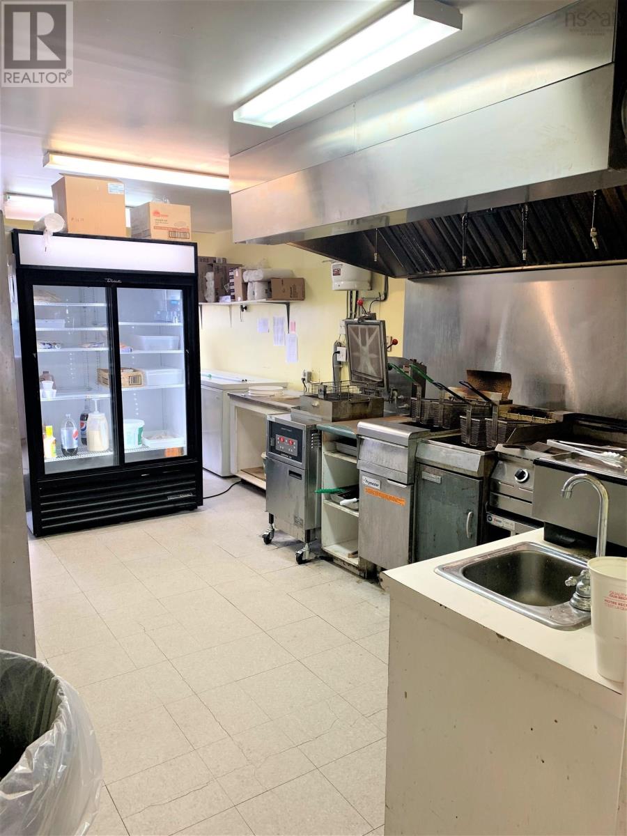 6 Junction Road, Springhill, Nova Scotia  B0M 1X0 - Photo 16 - 202603016