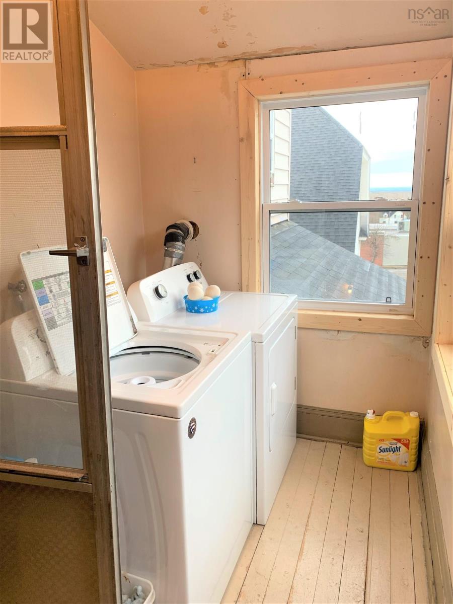 6 Junction Road, Springhill, Nova Scotia  B0M 1X0 - Photo 2 - 202603016