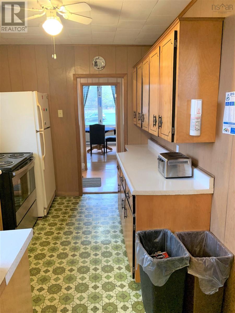 6 Junction Road, Springhill, Nova Scotia  B0M 1X0 - Photo 6 - 202603016