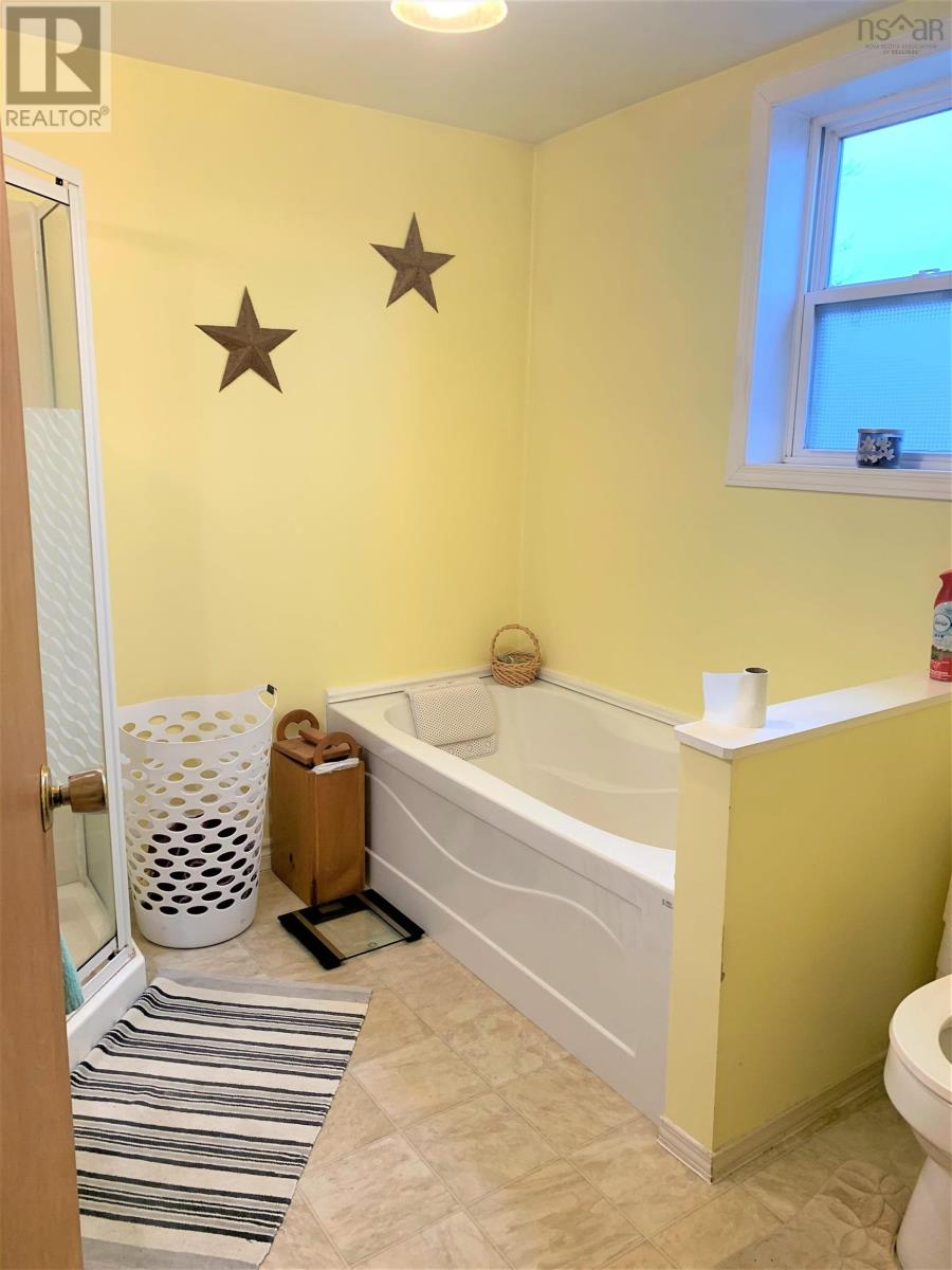 6 Junction Road, Springhill, Nova Scotia  B0M 1X0 - Photo 7 - 202603016