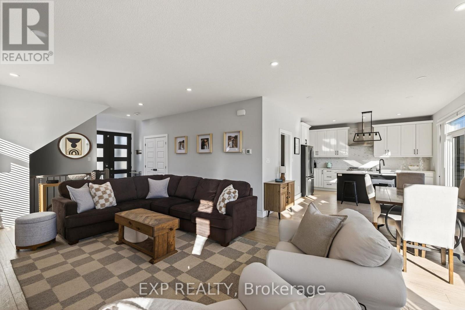 11 Hayes Street, London South, Ontario  N5Z 0A5 - Photo 12 - X12800912