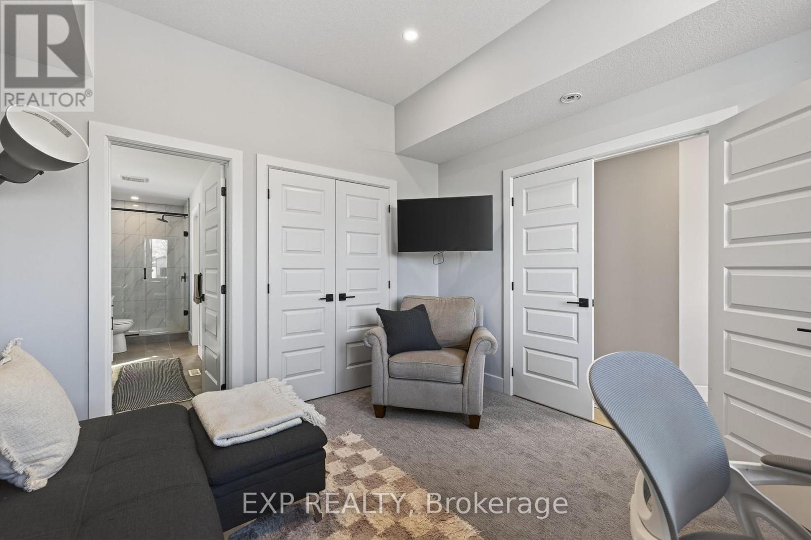 11 Hayes Street, London South, Ontario  N5Z 0A5 - Photo 27 - X12800912