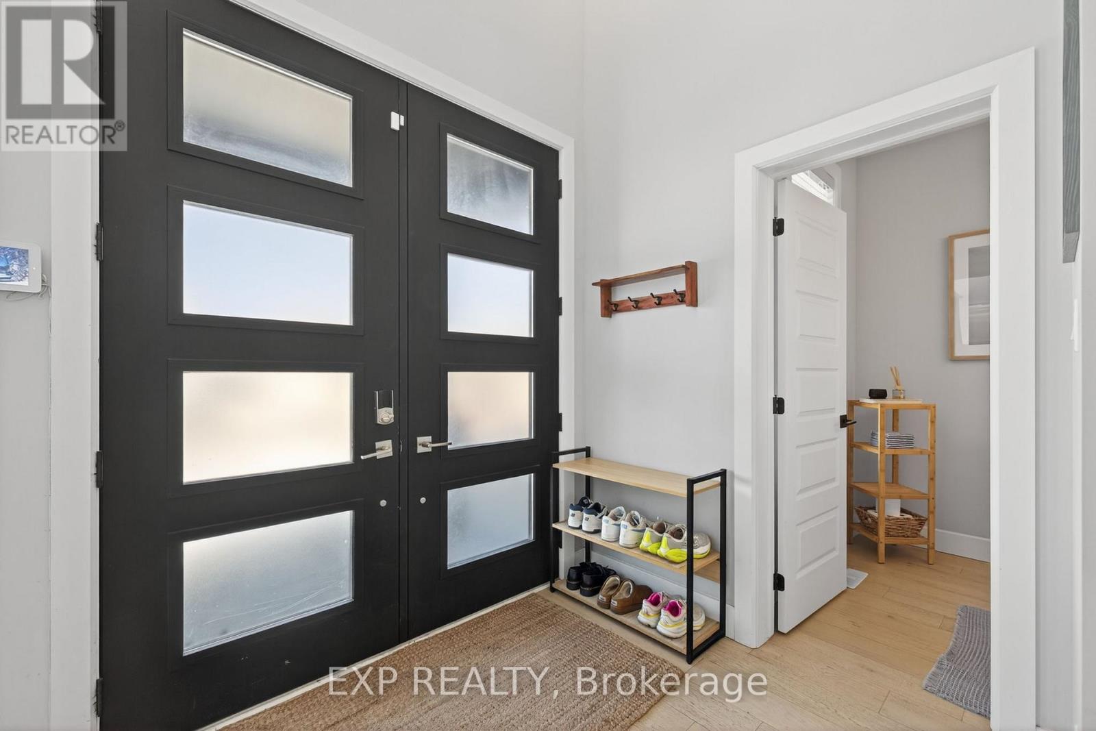 11 Hayes Street, London South, Ontario  N5Z 0A5 - Photo 6 - X12800912