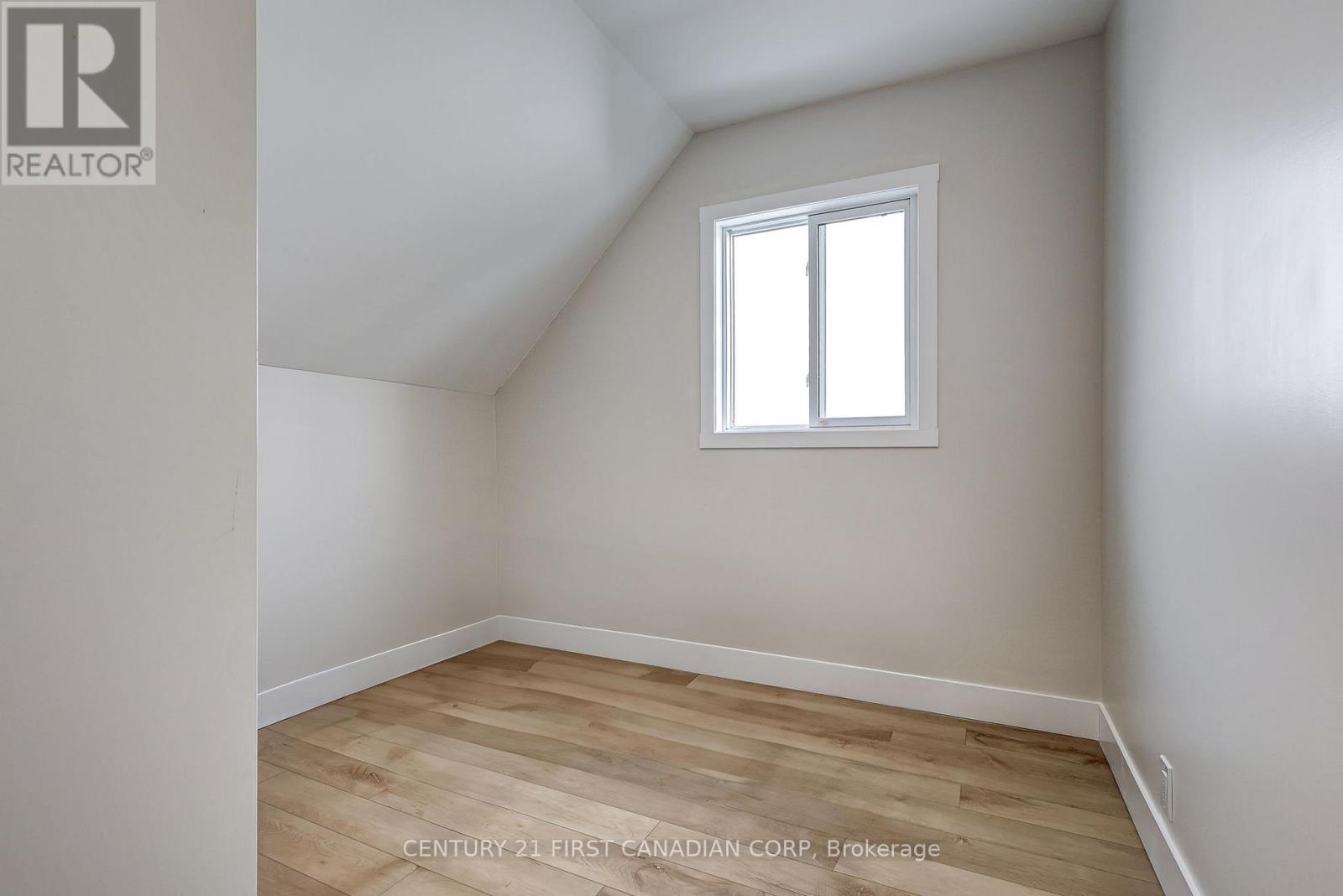 20351 Duart Road, Chatham-Kent, Ontario  N0L 1X0 - Photo 26 - X12800954