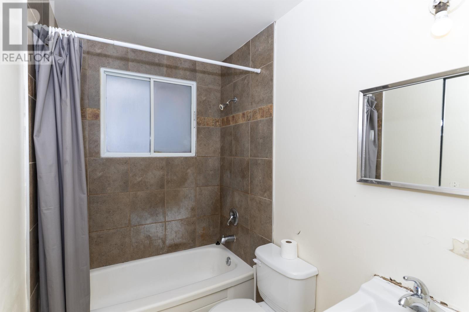 515 Mcgill Cres, Thunder Bay, Ontario  P7C 5A7 - Photo 12 - TB2600224