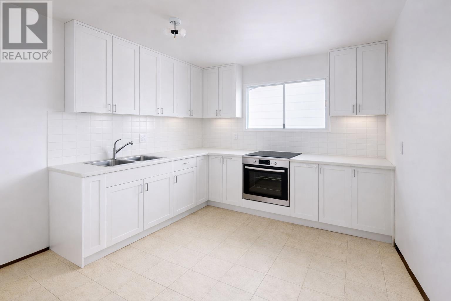 515 Mcgill Cres, Thunder Bay, Ontario  P7C 5A7 - Photo 3 - TB2600224