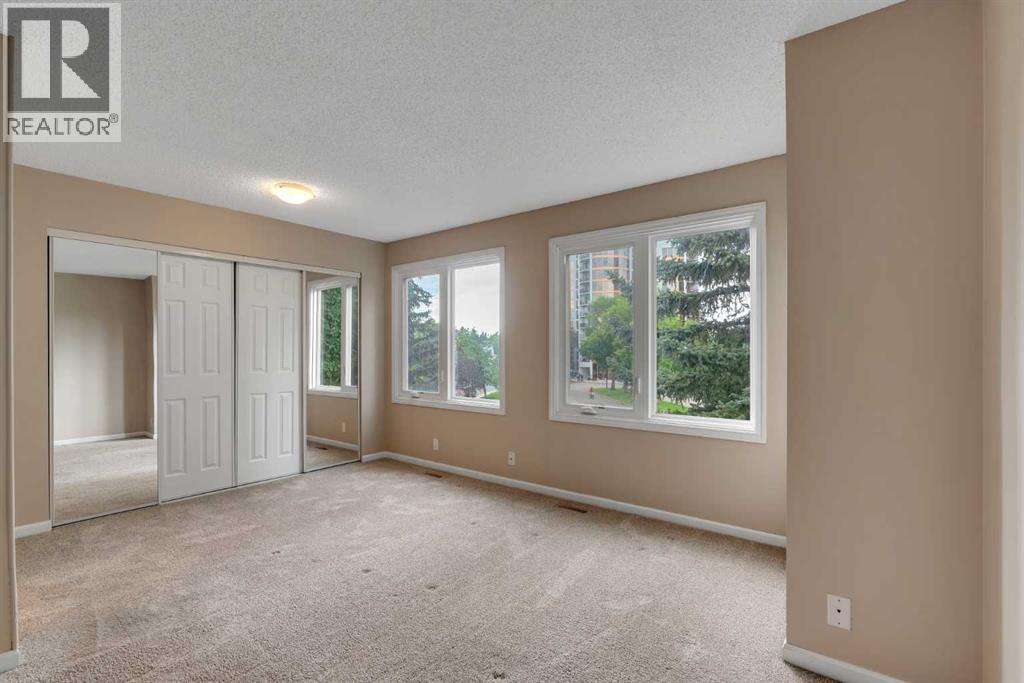 22 Coachway Green Sw, Calgary, Alberta  T3H 1V8 - Photo 20 - A2287388