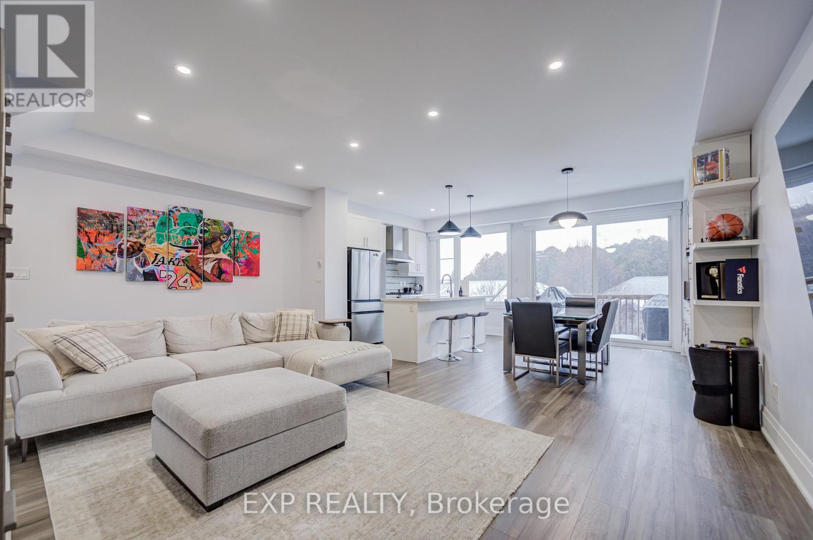 67 Pine Gate Place, Whitby, Ontario  L1R 0S2 - Photo 8 - E12797864