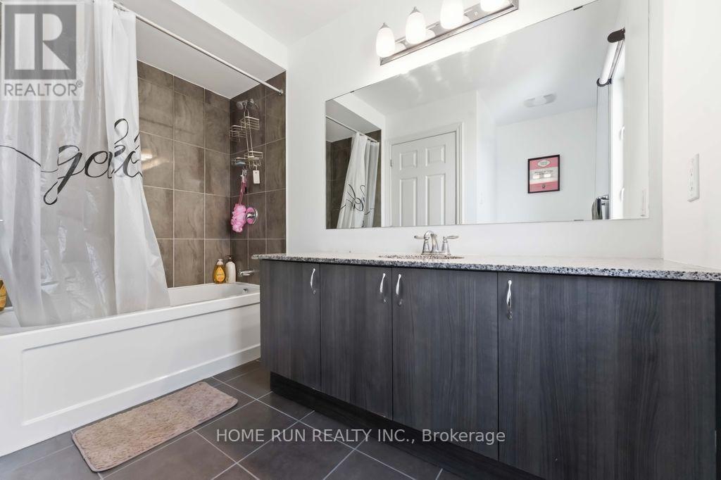 358 Meadowbreeze Drive, Ottawa, Ontario  K2M 0K3 - Photo 17 - X12796574