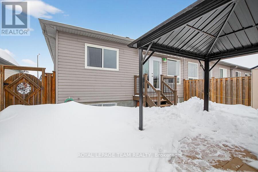 464 Honeyborne Street, Mississippi Mills, Ontario  K0A 1A0 - Photo 49 - X12800662