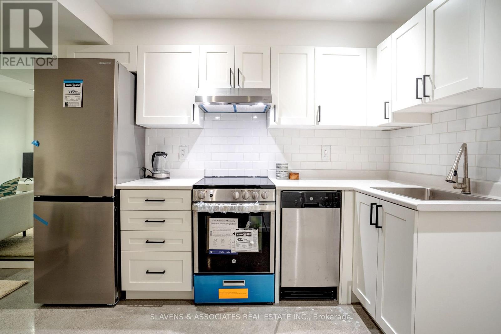 Bsmt - 546 St Clements Avenue, Toronto, Ontario  M5N 1M4 - Photo 9 - C12800878