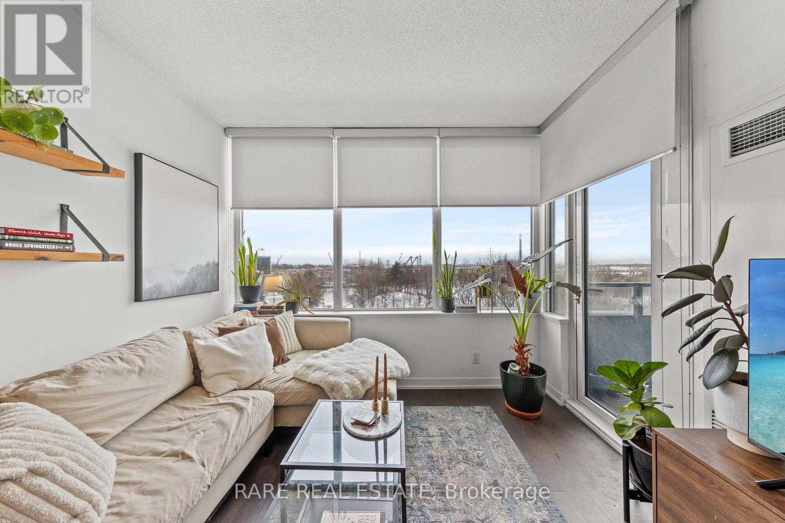 N516 - 120 Bayview Avenue, Toronto, Ontario  M5A 0J1 - Photo 17 - C12800880