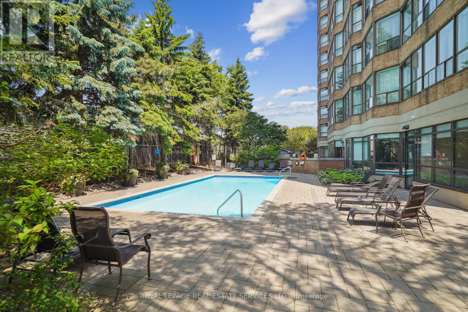 1716 - 268 Ridley Boulevard, Toronto, Ontario  M5M 4N3 - Photo 29 - C12800920