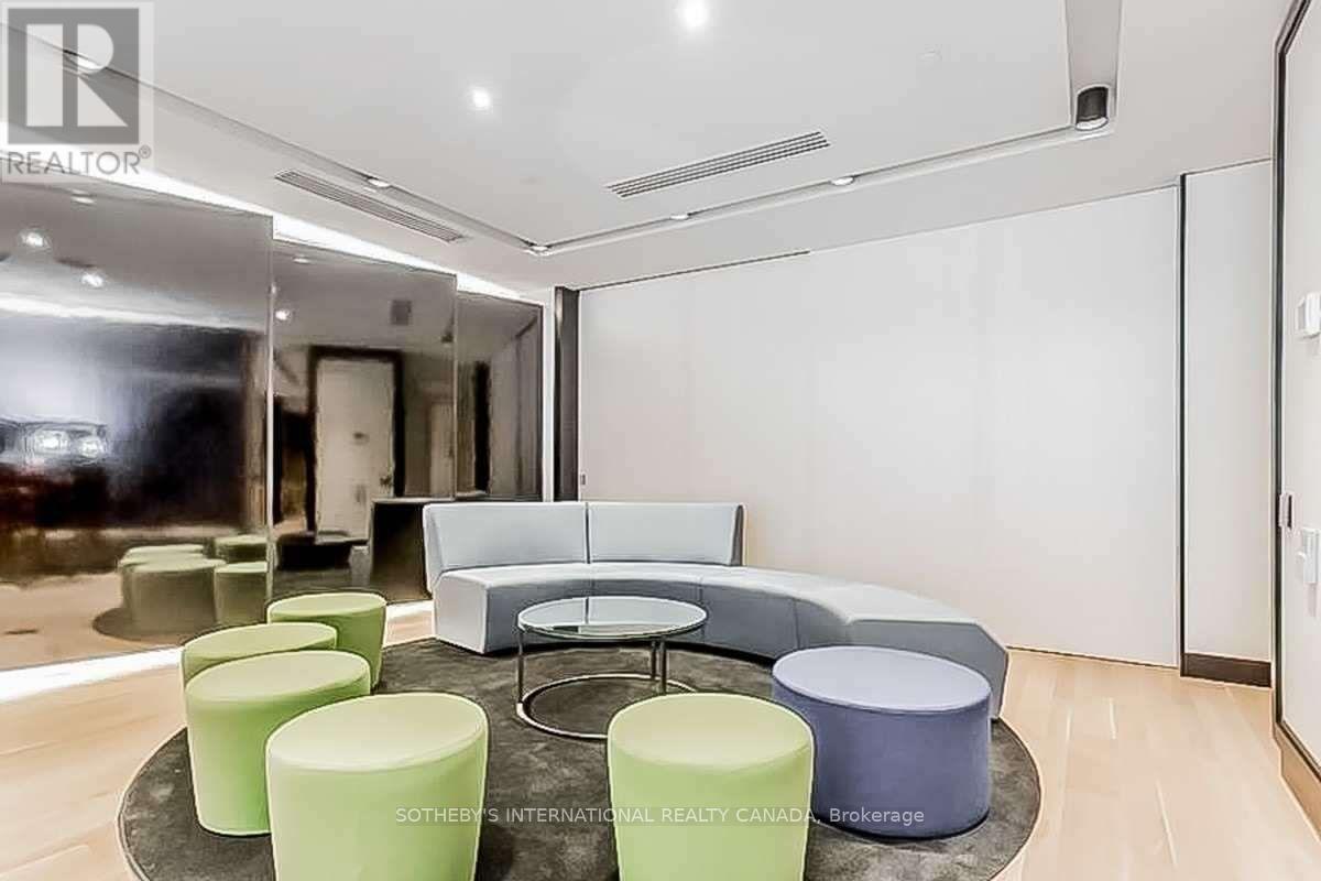 1810 - 30 Roehampton Avenue, Toronto, Ontario  M4P 0B9 - Photo 19 - C12800950