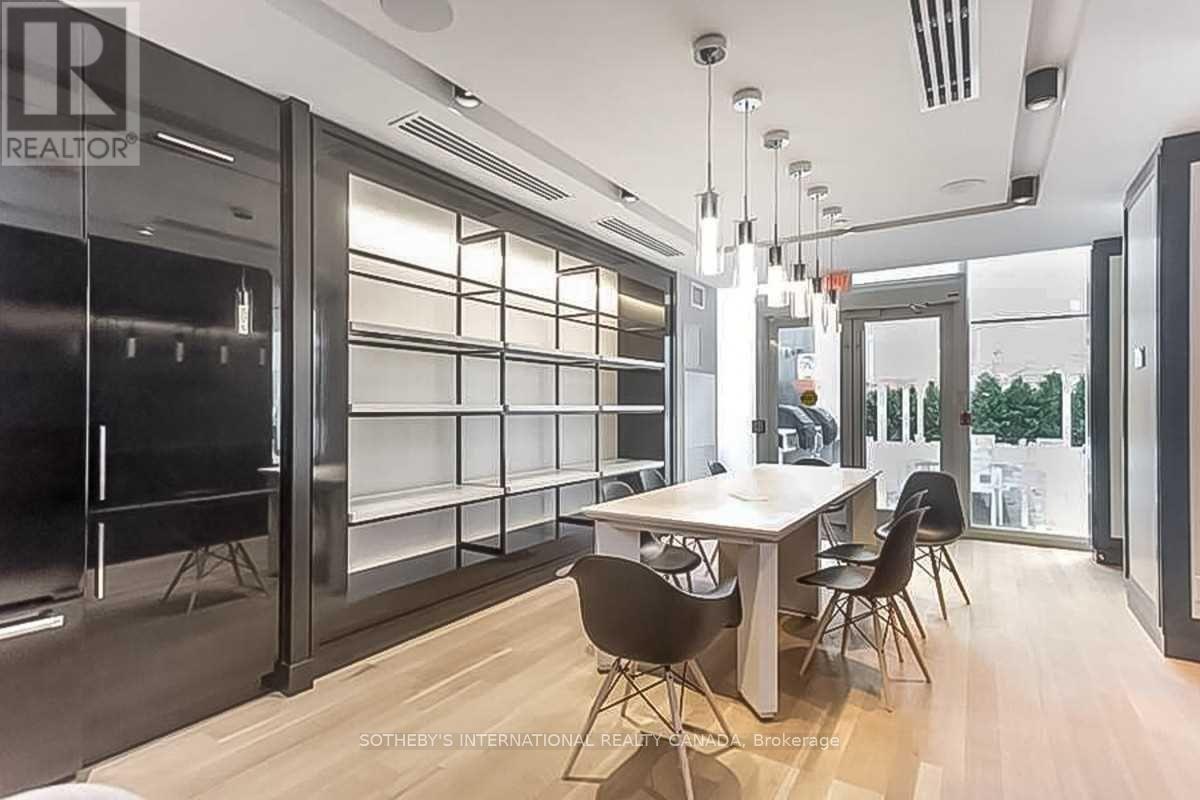 1810 - 30 Roehampton Avenue, Toronto, Ontario  M4P 0B9 - Photo 21 - C12800950