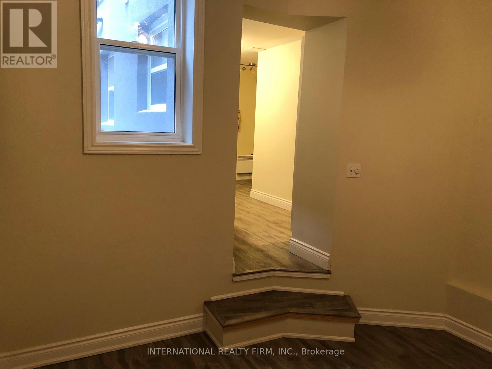 2 - 276 George Street, Toronto, Ontario  M5A 2N1 - Photo 4 - C12801010