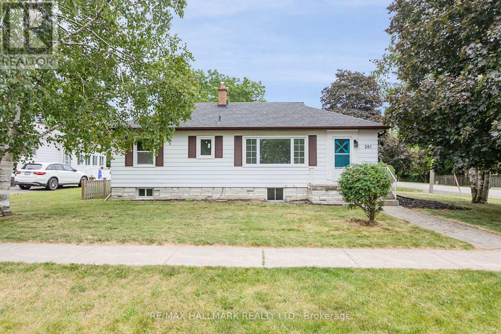 Upper - 201 High Street, Whitby, Ontario  L1N 5H5 - Photo 12 - E12800918