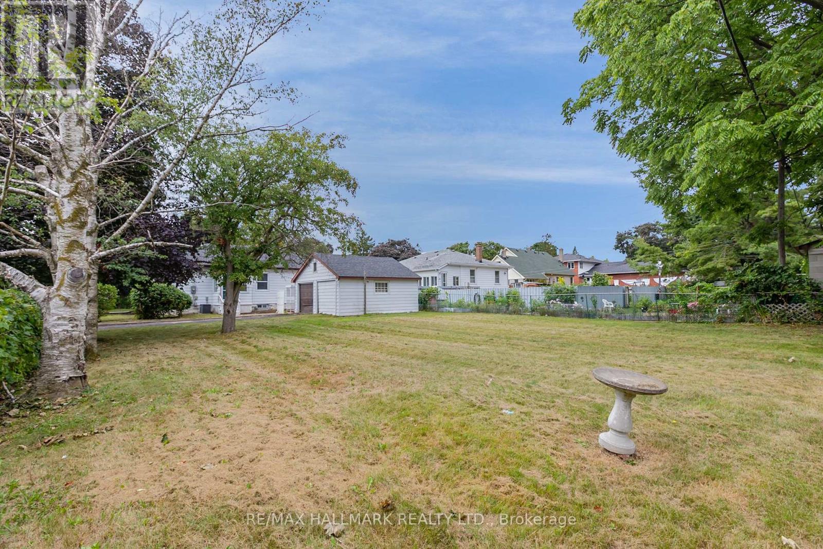 Upper - 201 High Street, Whitby, Ontario  L1N 5H5 - Photo 14 - E12800918