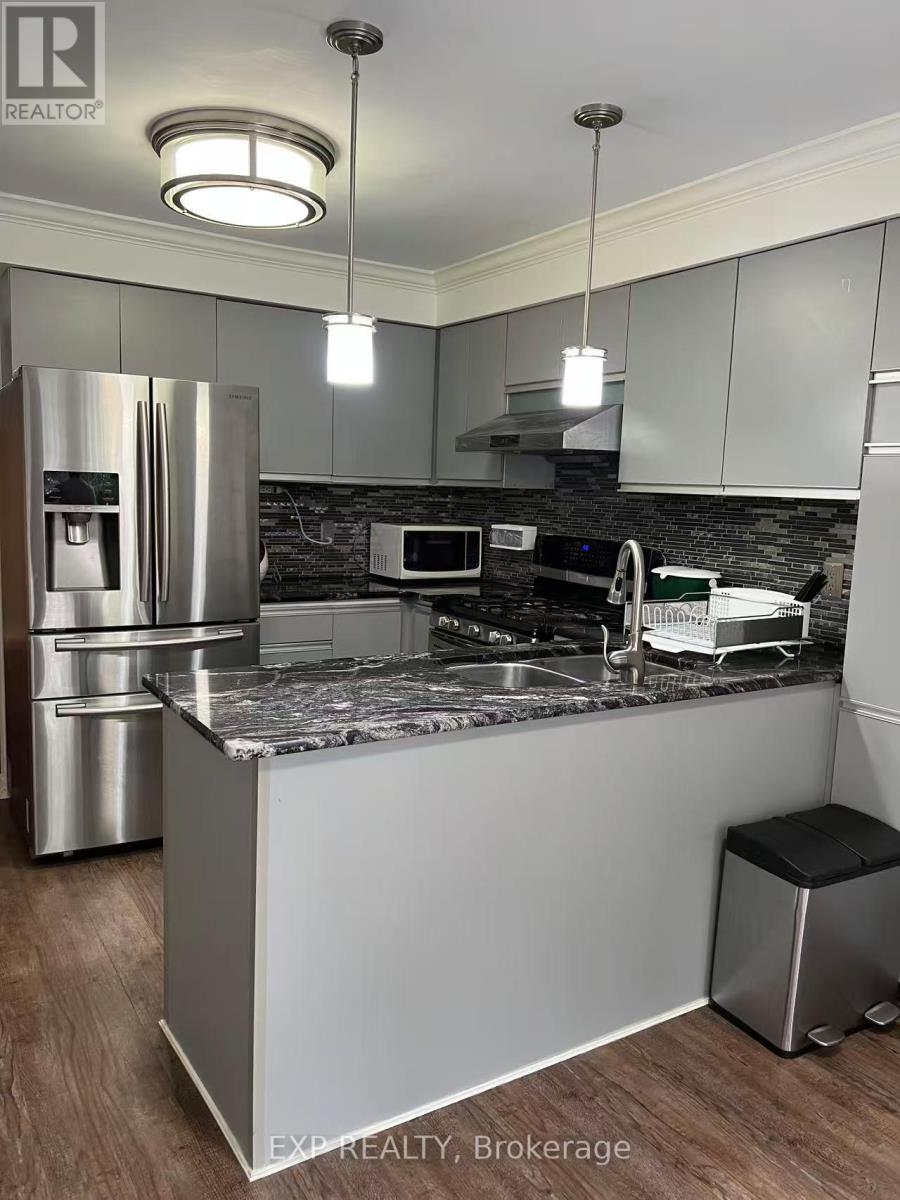 2nd B - 1009 Meadowridge Crescent, Pickering, Ontario  L1V 4Z3 - Photo 3 - E12800944