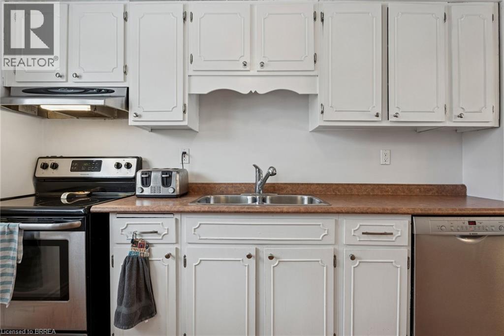 49 Raleigh Street Unit# A, Brantford, Ontario  N3T 1J9 - Photo 24 - 40805245