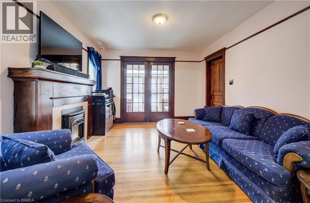 48 Longwood Road N, Hamilton, Ontario  L8S 3V4 - Photo 7 - 40804875